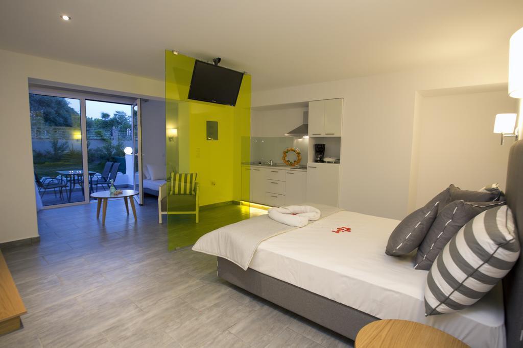 Kapahi Seaview Hotel Apartments Potos Exteriör bild